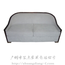 沙發(fā)